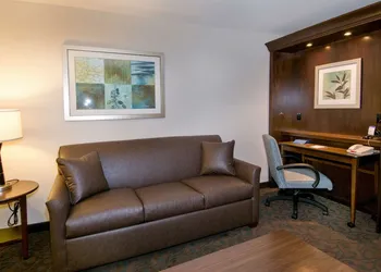 Hampton Inn Pampa hotel thumbnail 4