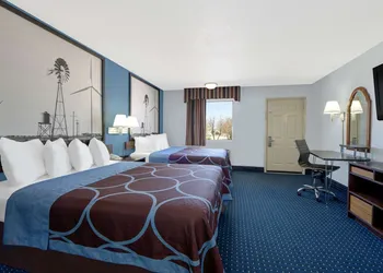 Super 8 by Wyndham Dumas TX hotel thumbnail 8
