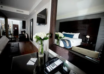 Sterling Inn & Spa - an Ontario's Finest Inn hotel thumbnail 8