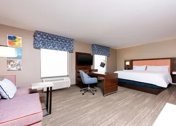 Hampton Inn & Suites Marshalltown hotel thumbnail 5