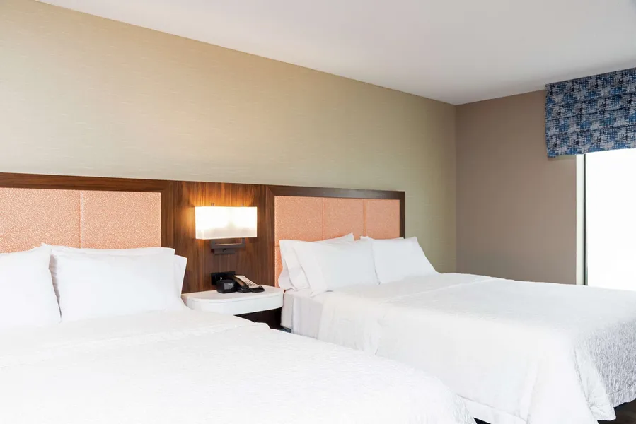 Hampton Inn & Suites Marshalltown hotel detail image 6