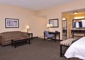 Hampton Inn & Suites Woodward hotel thumbnail 3
