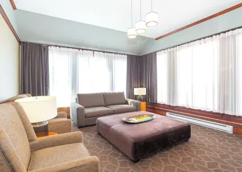 Sandman Hotel Terrace hotel thumbnail 2