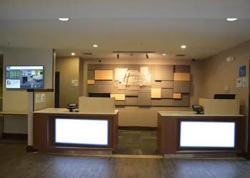 Holiday Inn Express & Suites, Caryville by IHG hotel thumbnail 2