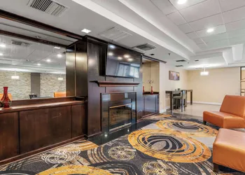 Red Lion Hotel Charlotte hotel thumbnail 4