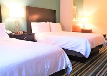 Holiday Inn Express & Suites Orlando East - UCF Area by IHG hotel thumbnail 8