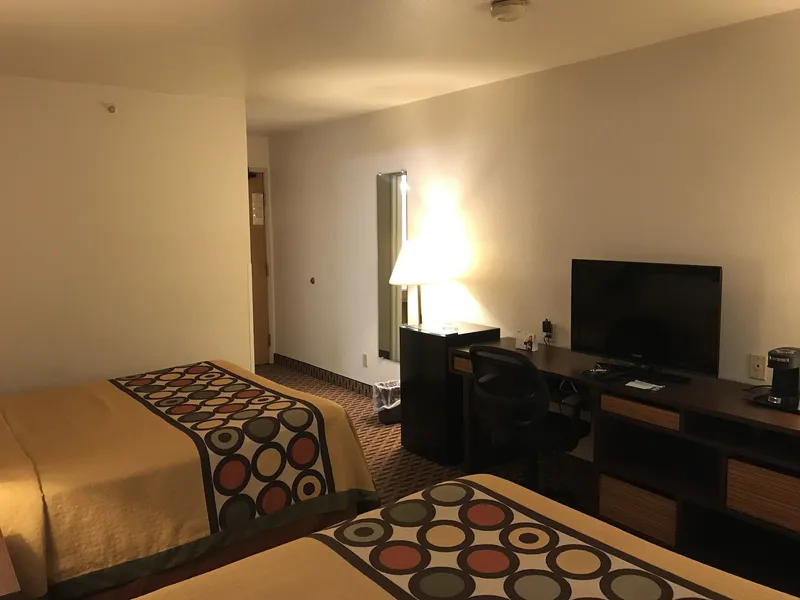 Super 8 by Wyndham Canonsburg/Pittsburgh Area hotel detail image 6