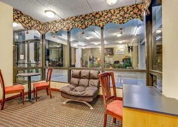 Days Inn by Wyndham Hernando hotel thumbnail 2