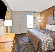 Days Inn by Wyndham Hernando hotel detail image 5