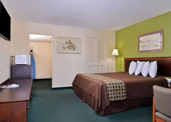 Americas Best Value Inn Bishopville hotel thumbnail 8