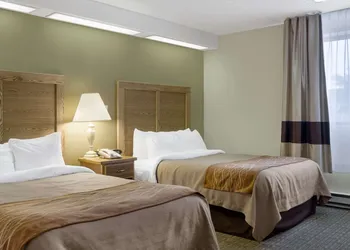 Quality Inn Bismarck I-94 hotel thumbnail 7