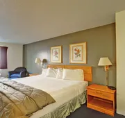 Capital O Amerihost Inn and Suites Fulton Hwy 54 MO hotel detail image 7