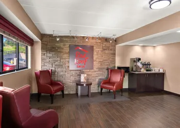 Red Roof Inn Binghamton - Johnson City hotel thumbnail 2