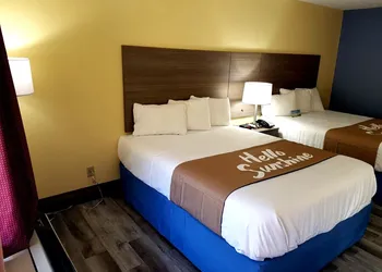 Days Inn by Wyndham Cleveland TN hotel thumbnail 6