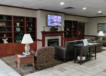 Clarion Inn Southern Pines - Pinehurst hotel thumbnail 3