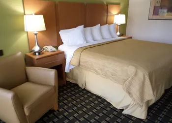 Clarion Inn Southern Pines - Pinehurst hotel thumbnail 5