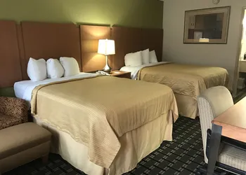 Clarion Inn Southern Pines - Pinehurst hotel thumbnail 7