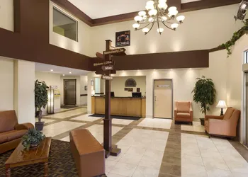 Days Inn by Wyndham Dawson Creek hotel thumbnail 4