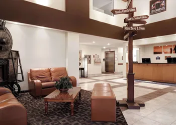 Days Inn by Wyndham Dawson Creek hotel thumbnail 5