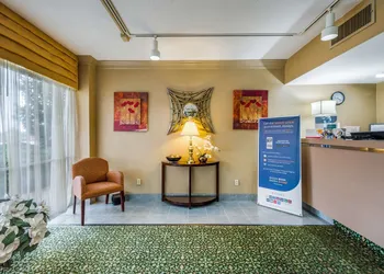 Econo Lodge Corinth hotel thumbnail 4