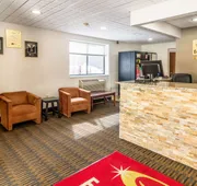 Econo Lodge Cadillac hotel detail image 3