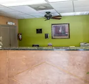 Econo Lodge Biltmore hotel detail image 3