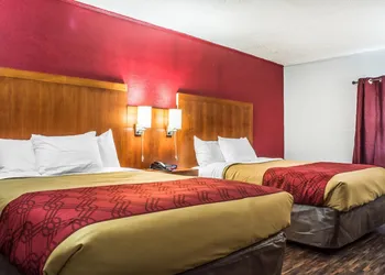 Econo Lodge Brockport hotel thumbnail 4