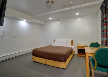 Classic Inn hotel thumbnail 6