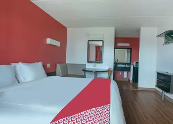 OYO Hotel Lake Park/Valdosta I-75 hotel thumbnail 4