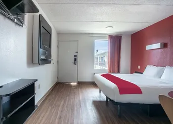 OYO Hotel Lake Park/Valdosta I-75 hotel thumbnail 5