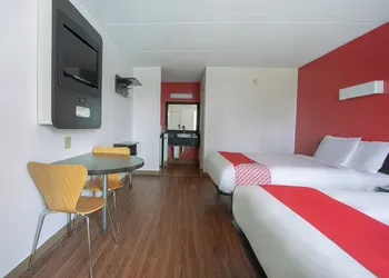 OYO Hotel Lake Park/Valdosta I-75 hotel thumbnail 8