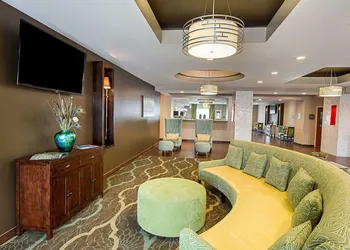 Comfort Suites near Tanger Outlet Mall hotel thumbnail 5