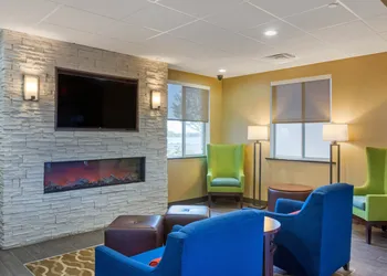Comfort Inn & Suites Amarillo East hotel thumbnail 2