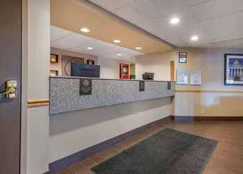 Comfort Inn & Suites Montpelier-Berlin hotel thumbnail 3