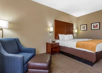 Comfort Inn & Suites Deming hotel thumbnail 5