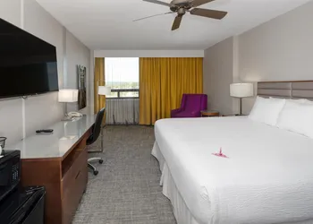 Coast Prince George Hotel by APA hotel thumbnail 6