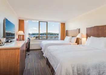 Coast Discovery Inn hotel thumbnail 5