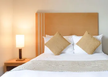Coast Osoyoos Beach Hotel hotel thumbnail 4