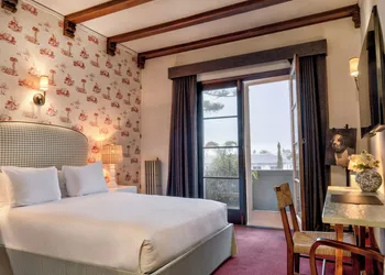 Maison Twenty Seven hotel thumbnail 5