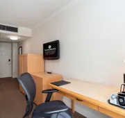Sandman Signature Vancouver Airport Hotel & Resort hotel detail image 4