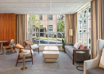 Park Lane Suites and Inn hotel thumbnail 6