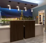 La Quinta Inn & Suites by Wyndham Wichita Airport hotel detail image 3