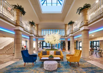 Atrium Hotel at Orange County Airport hotel thumbnail 2