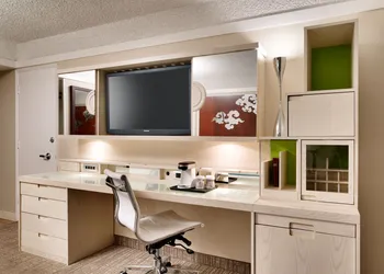 Atrium Hotel at Orange County Airport hotel thumbnail 8