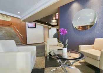 Hotel Universel Montreal hotel thumbnail 3