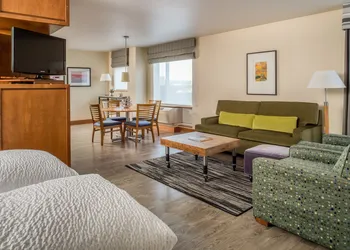 Staypineapple, Watertown Hotel, University District Seattle hotel thumbnail 6
