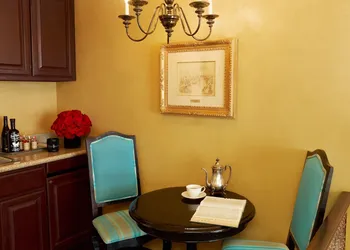 Petit Ermitage hotel thumbnail 3