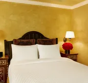Petit Ermitage hotel detail image 7
