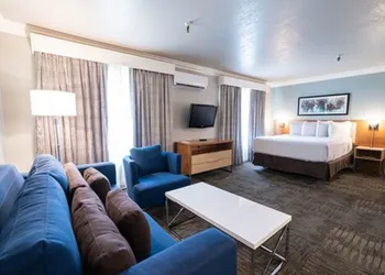 Alexis Park All Suite Resort hotel thumbnail 7