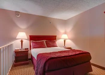 Chateau Resort & Conference Center hotel thumbnail 3